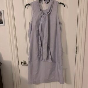 Sleeveless dress women’s Banana republic blue and white pin stripes size 8‎